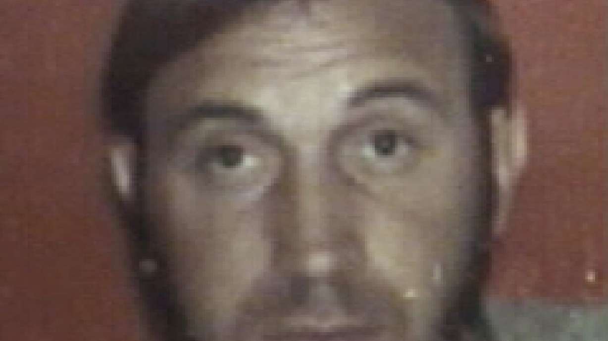 After 4 decades as fugitive, ailing man turns himself in
