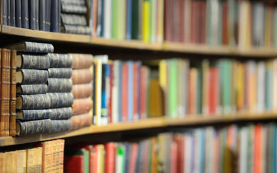 Can you identify these 25 classic book covers?