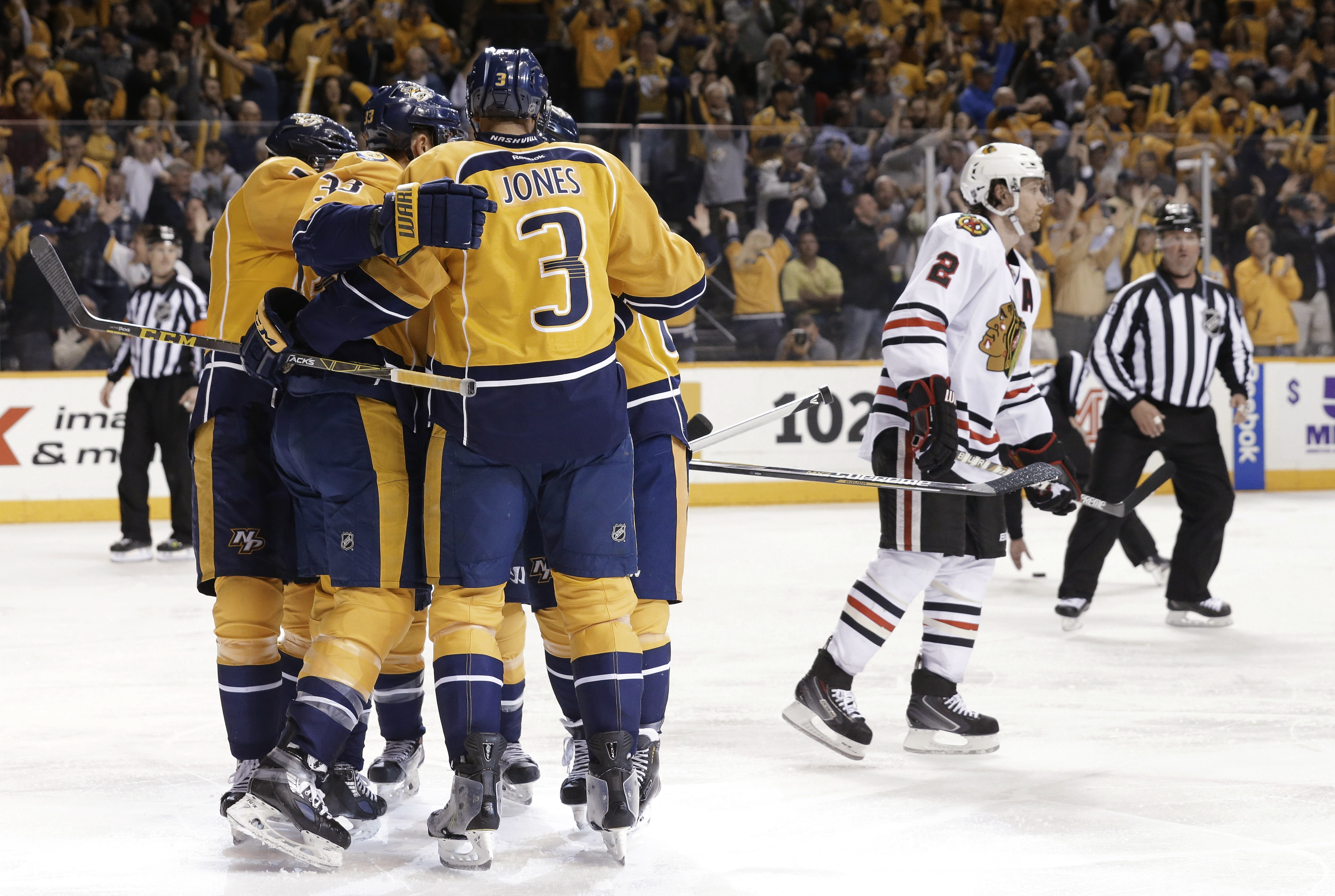Predators force Game 6 beating Chicago 5-2 with 4 in 3rd