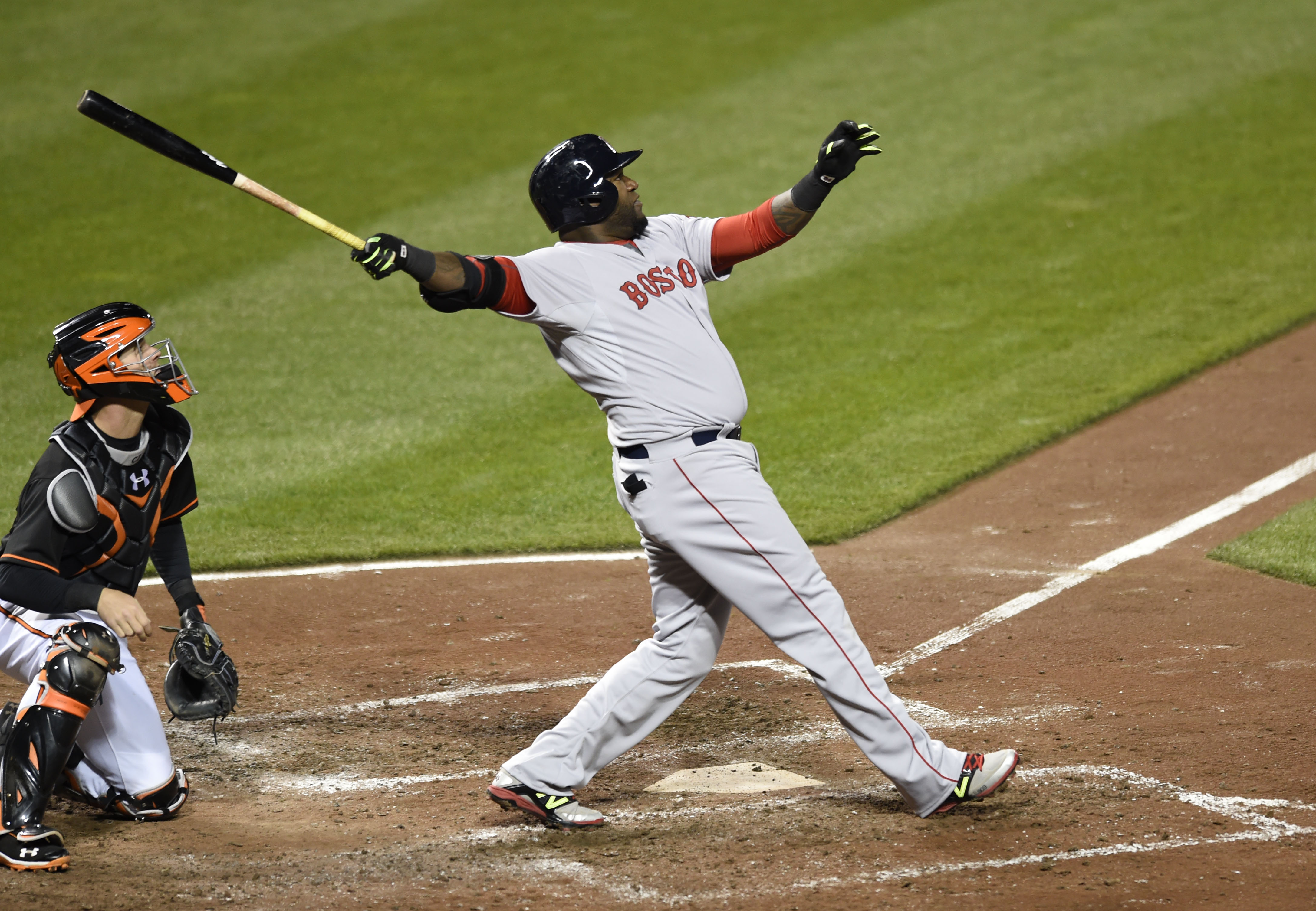 Holt's 8th-inning HR lifts Red Sox past skidding Orioles 7-5