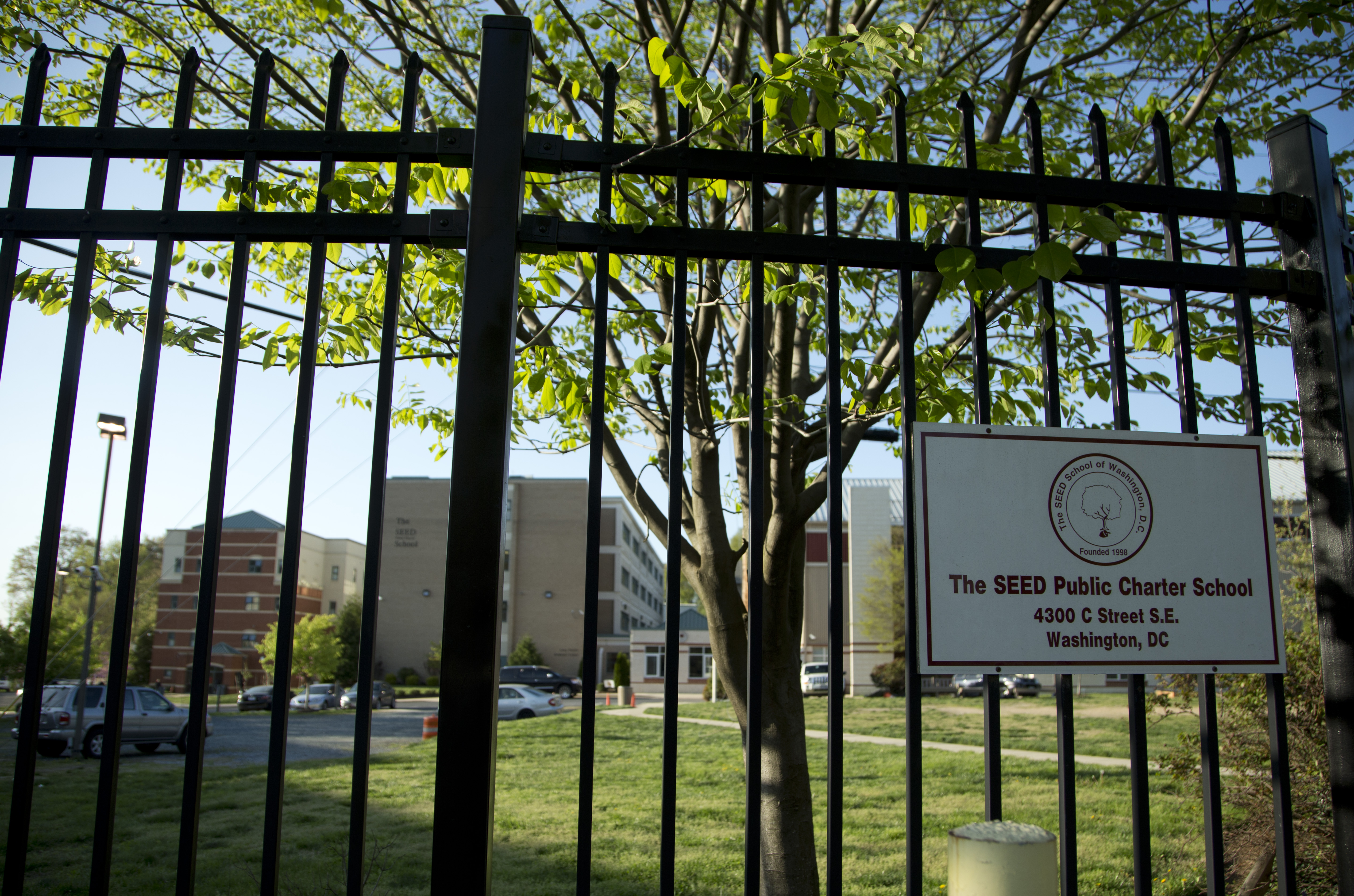 Public boarding school _ the way to solve educational ills?