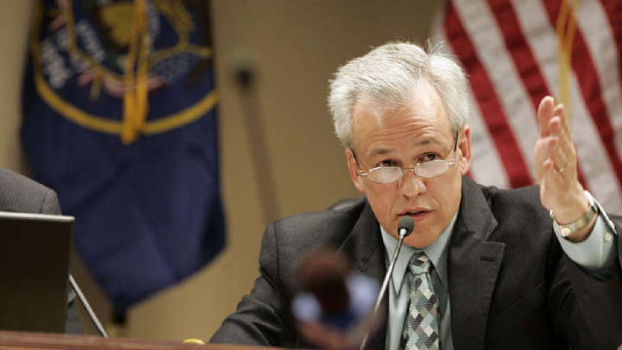 Cottonwood Heights mayor defends police search of drug database