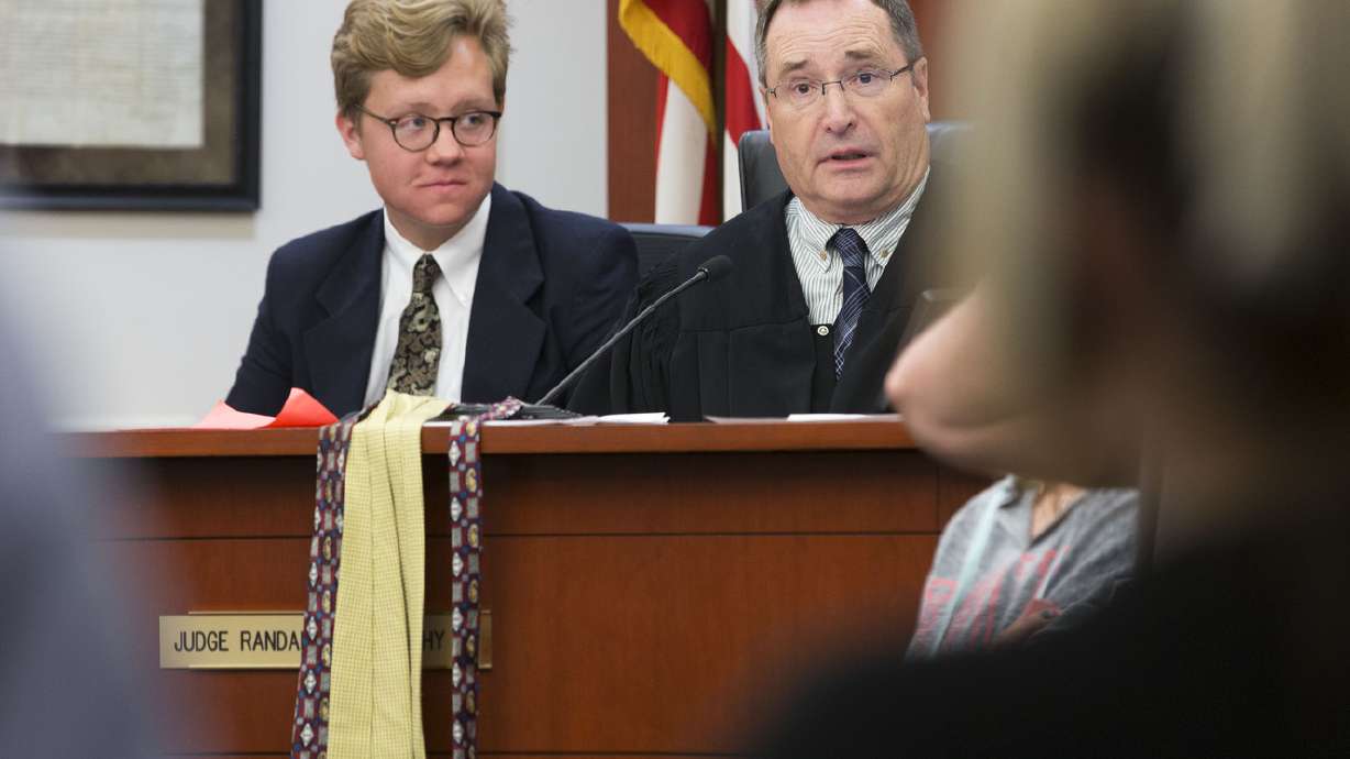 Utah teens attend 'judge for a day' program, experience justice system