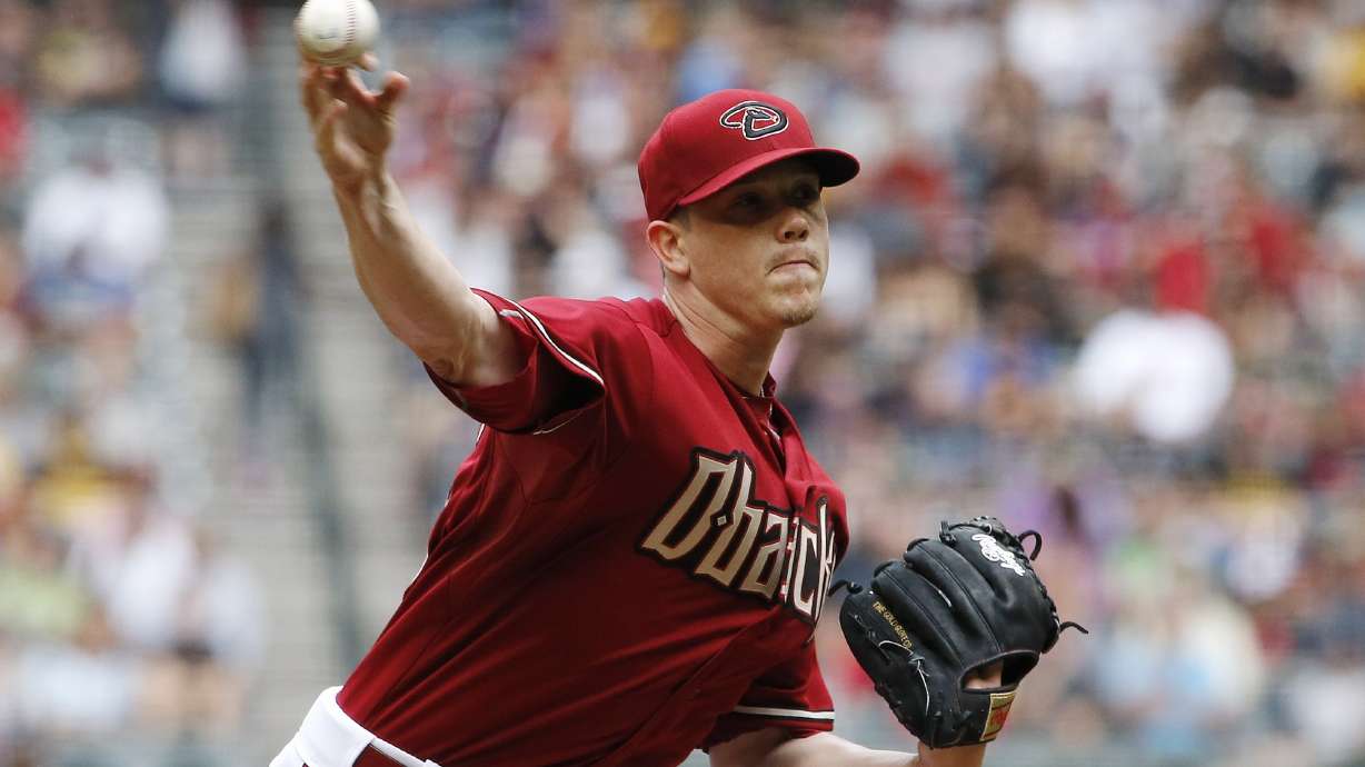Pirates complete 1st desert sweep with 8-0 win over D-backs