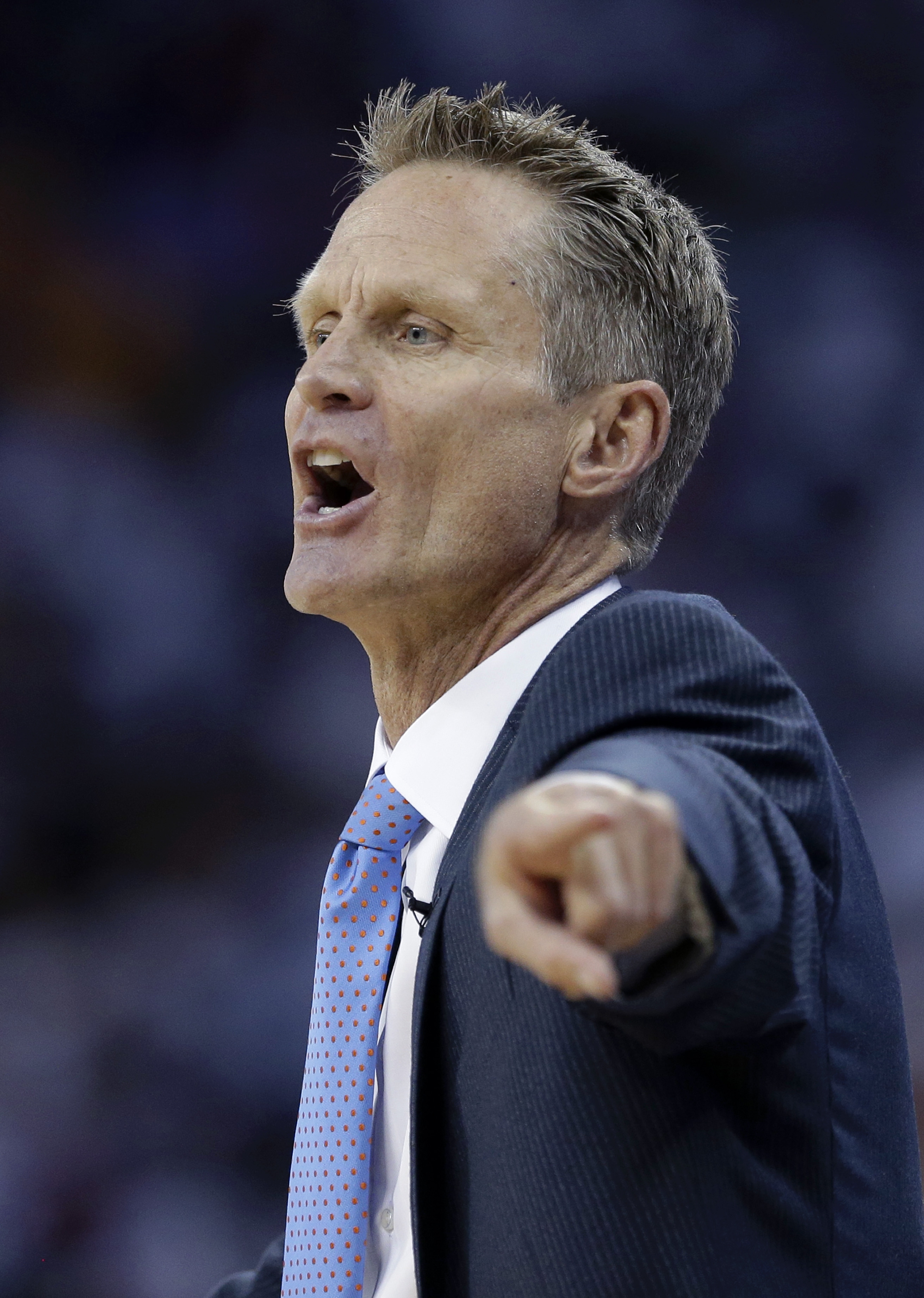 Warriors trying to stay sharp while waiting for 2nd round