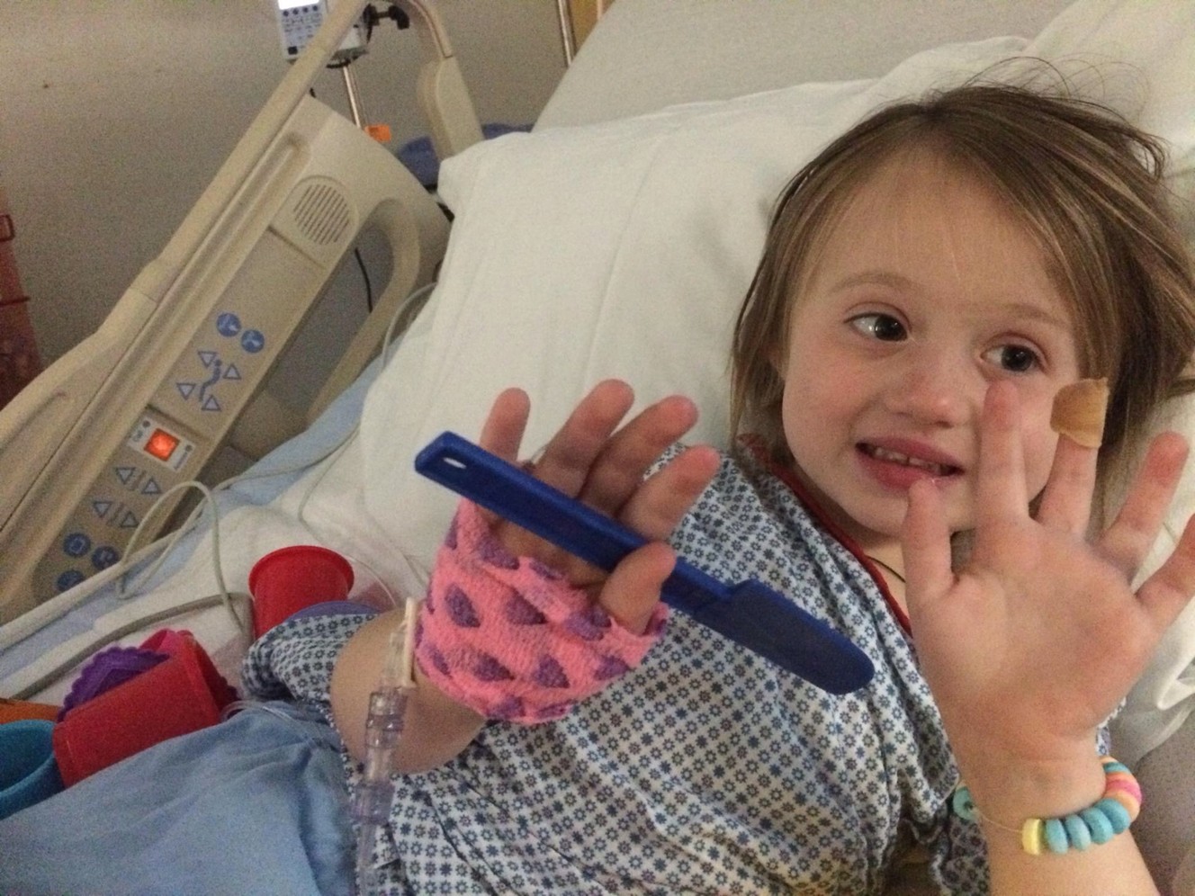 Local sports fans, Twitter users rally around 3-year-old with tumor