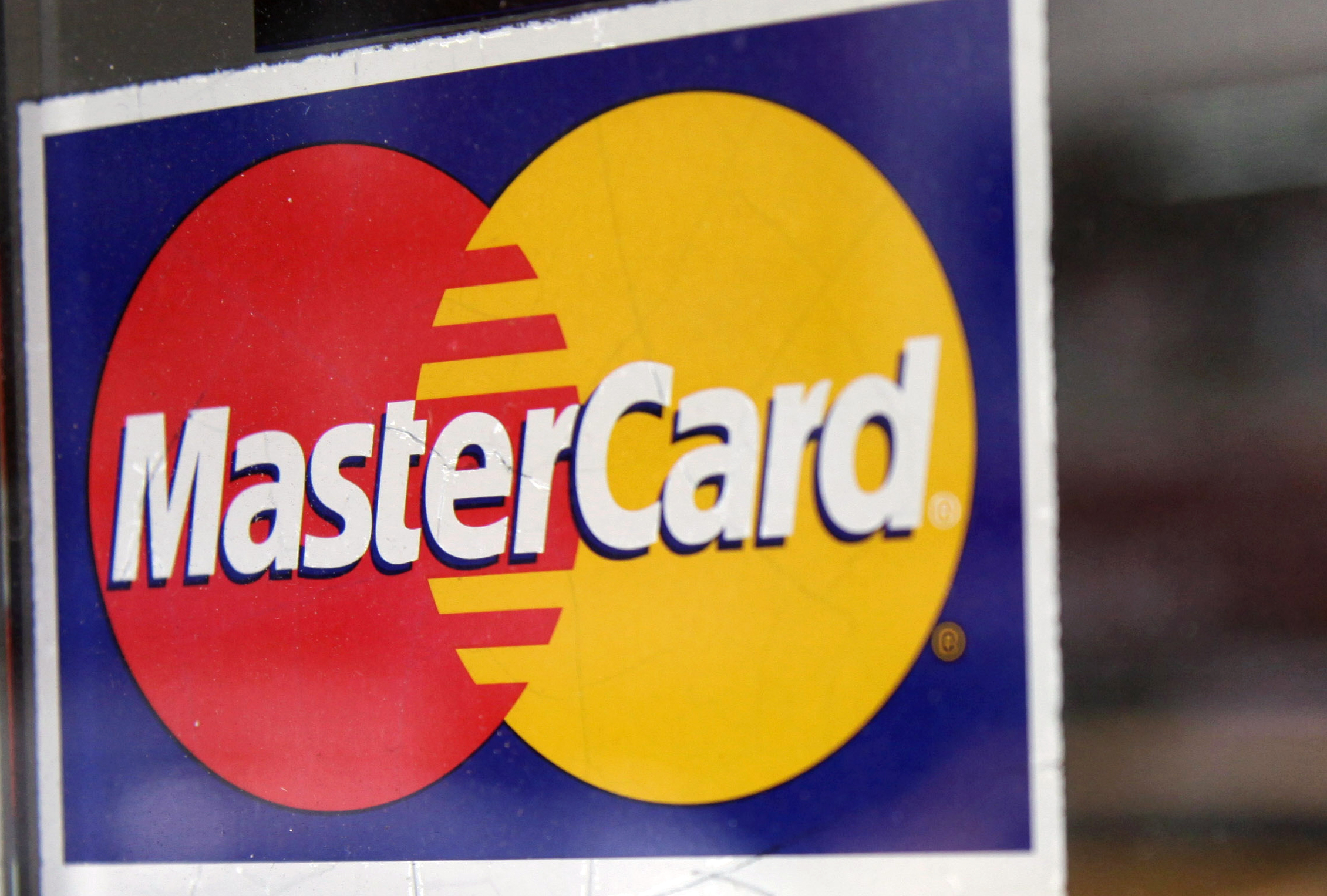 MasterCard 1Q profits rise 17 percent