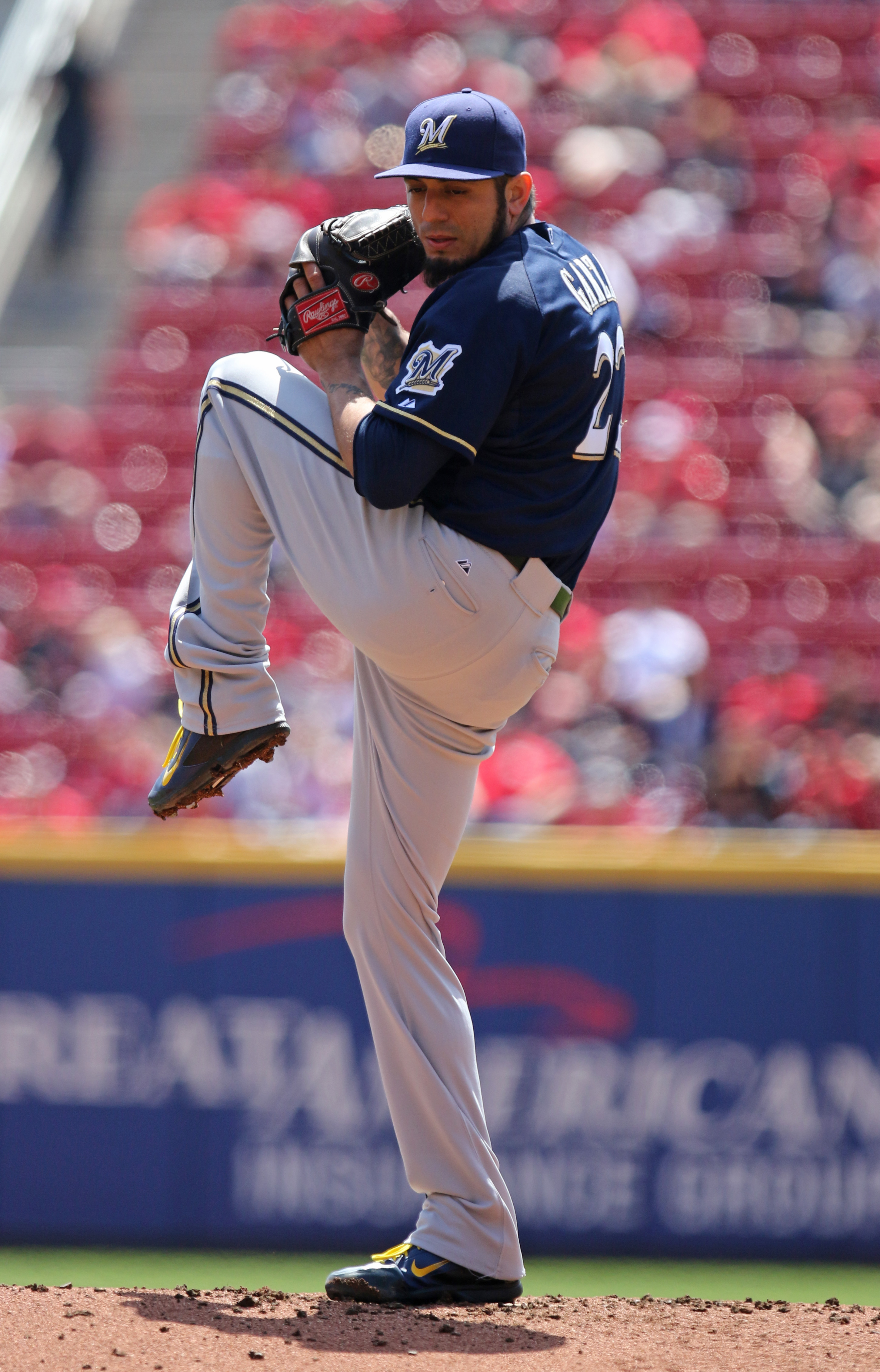 Braun hits solo homer, grand slam as Brewers beat Reds 8-3