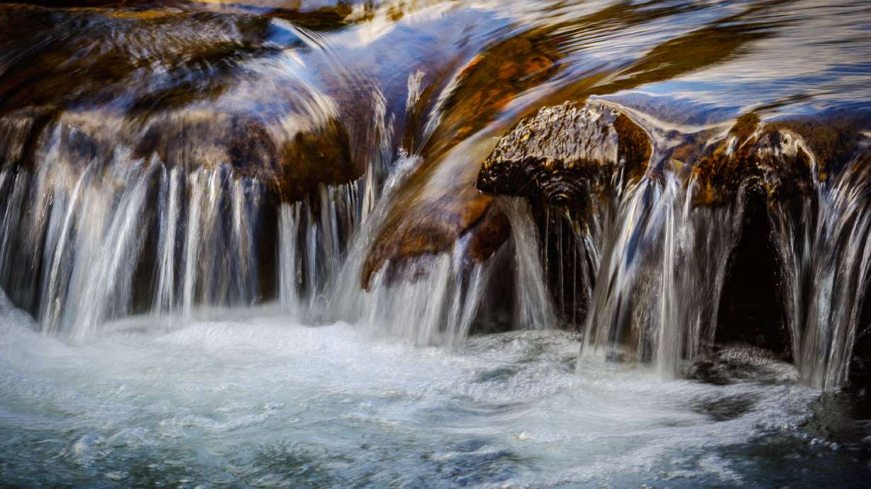 Utah Senate committee defers action on controversial water reforms