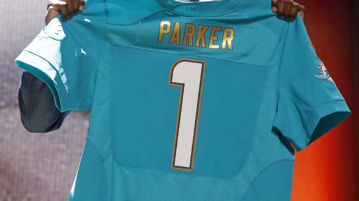 Dolphins likely to target defensive help on 2nd day of draft