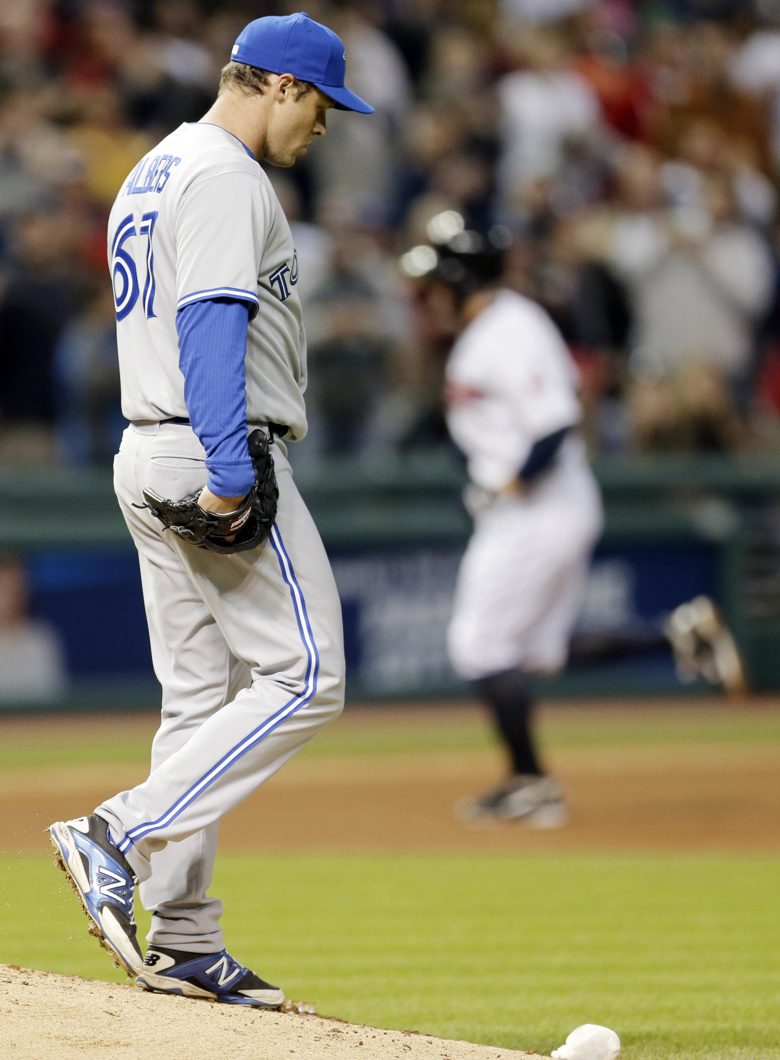 Brantley, Hayes homer as Indians beat Blue Jays 9-4