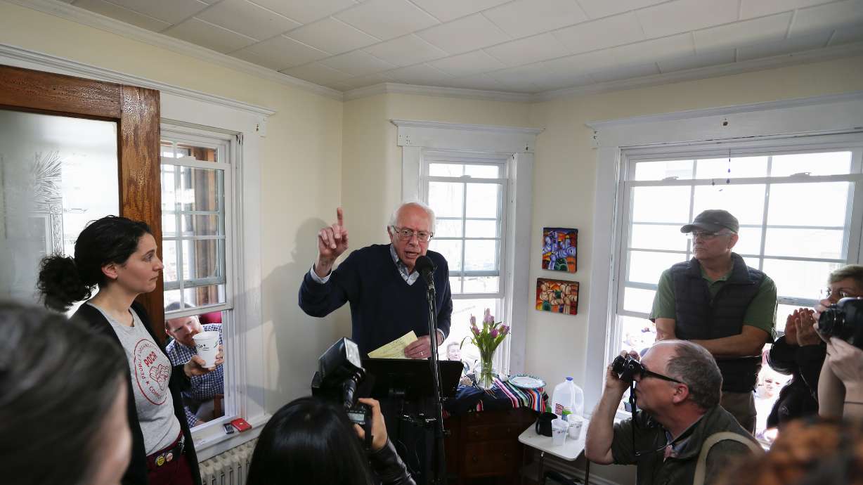 Vermont's Sanders starts presidential bid in New Hampshire