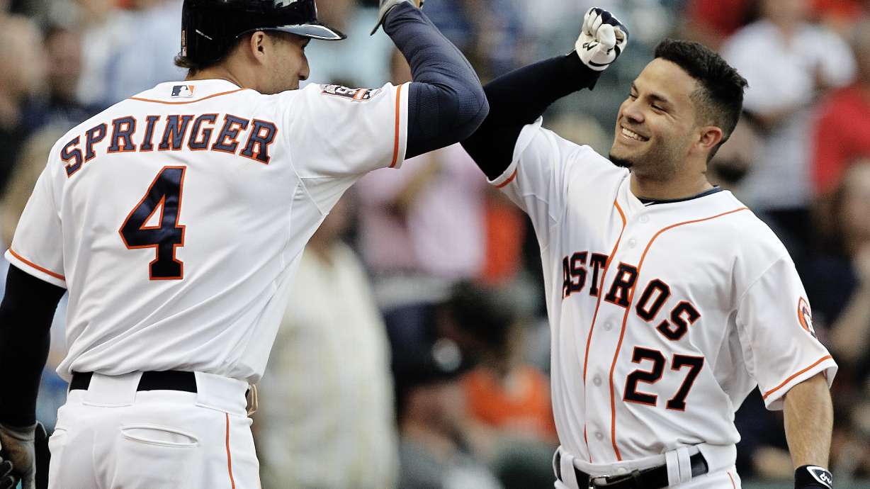 Astros win 9th in row, McHugh gets HR help to beat Mariners
