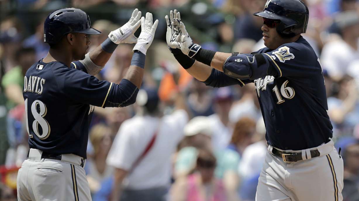 Ramirez homers, drives in 3 to lead Brewers over Cubs 5-3