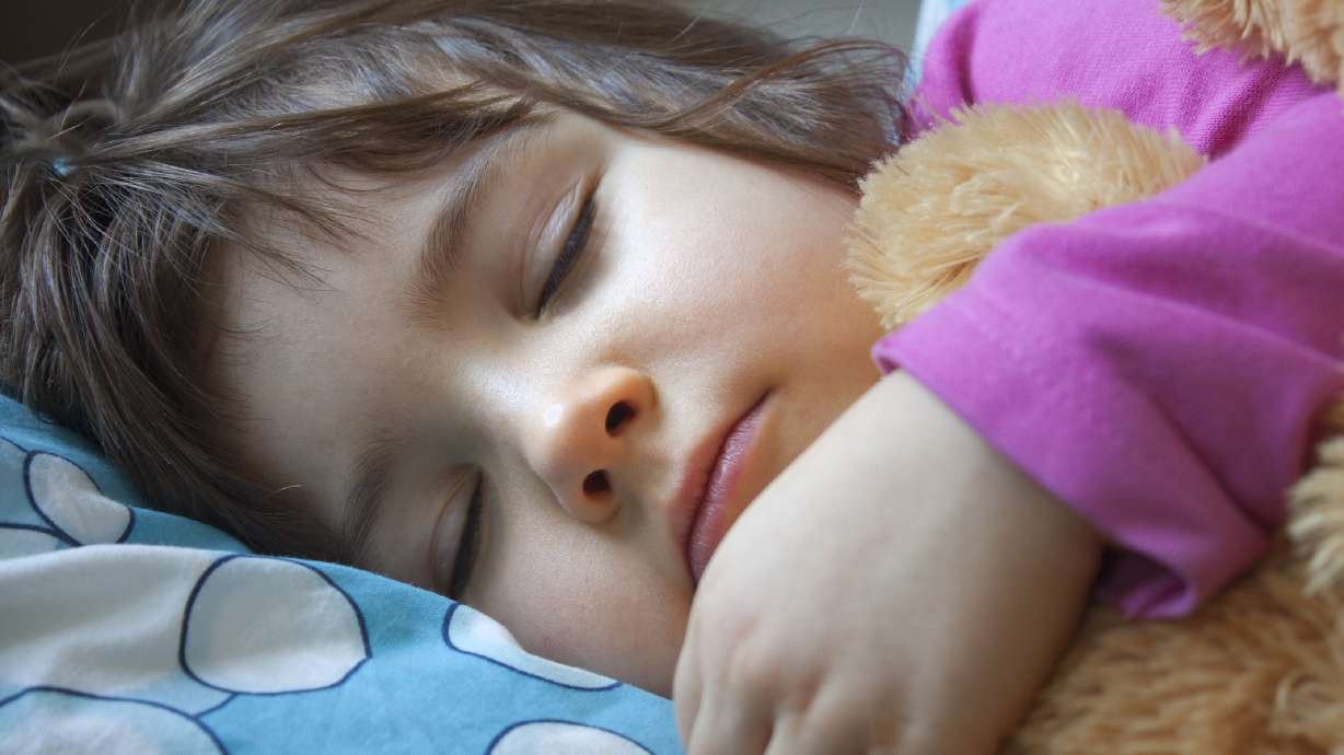 Study: Later bedtime linked with obesity for children under 6