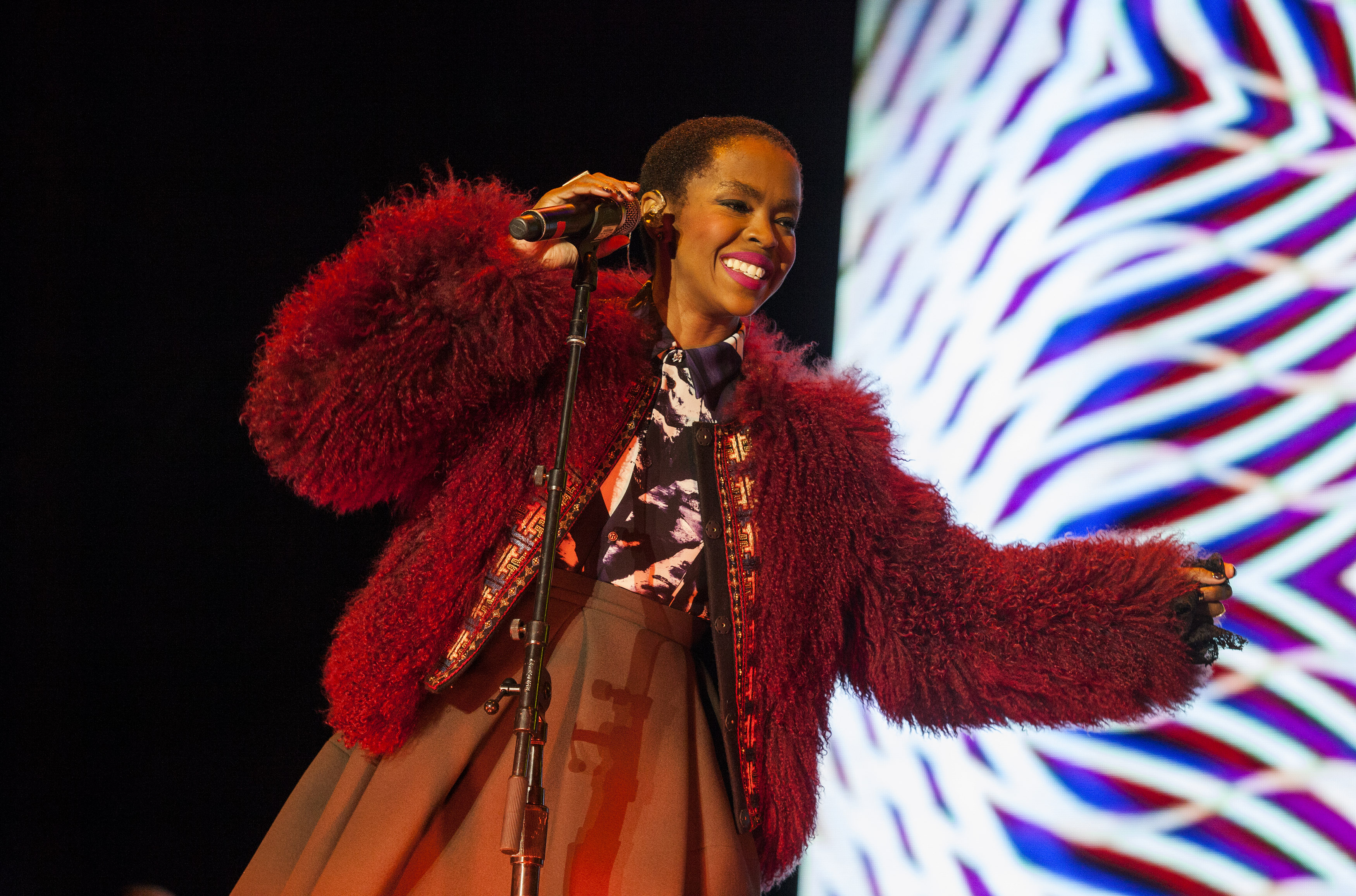 Lauryn Hill cancels Israel show to avoid stirring tensions