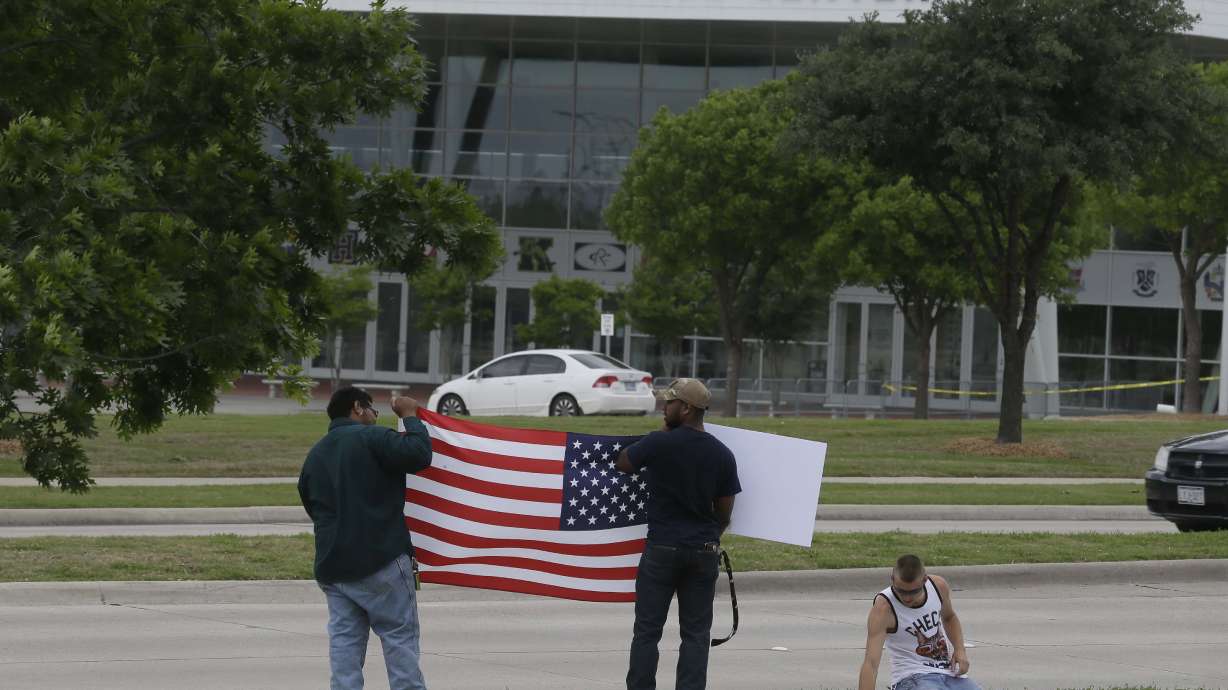 Texas Muslims on edge amid protests, contest attack