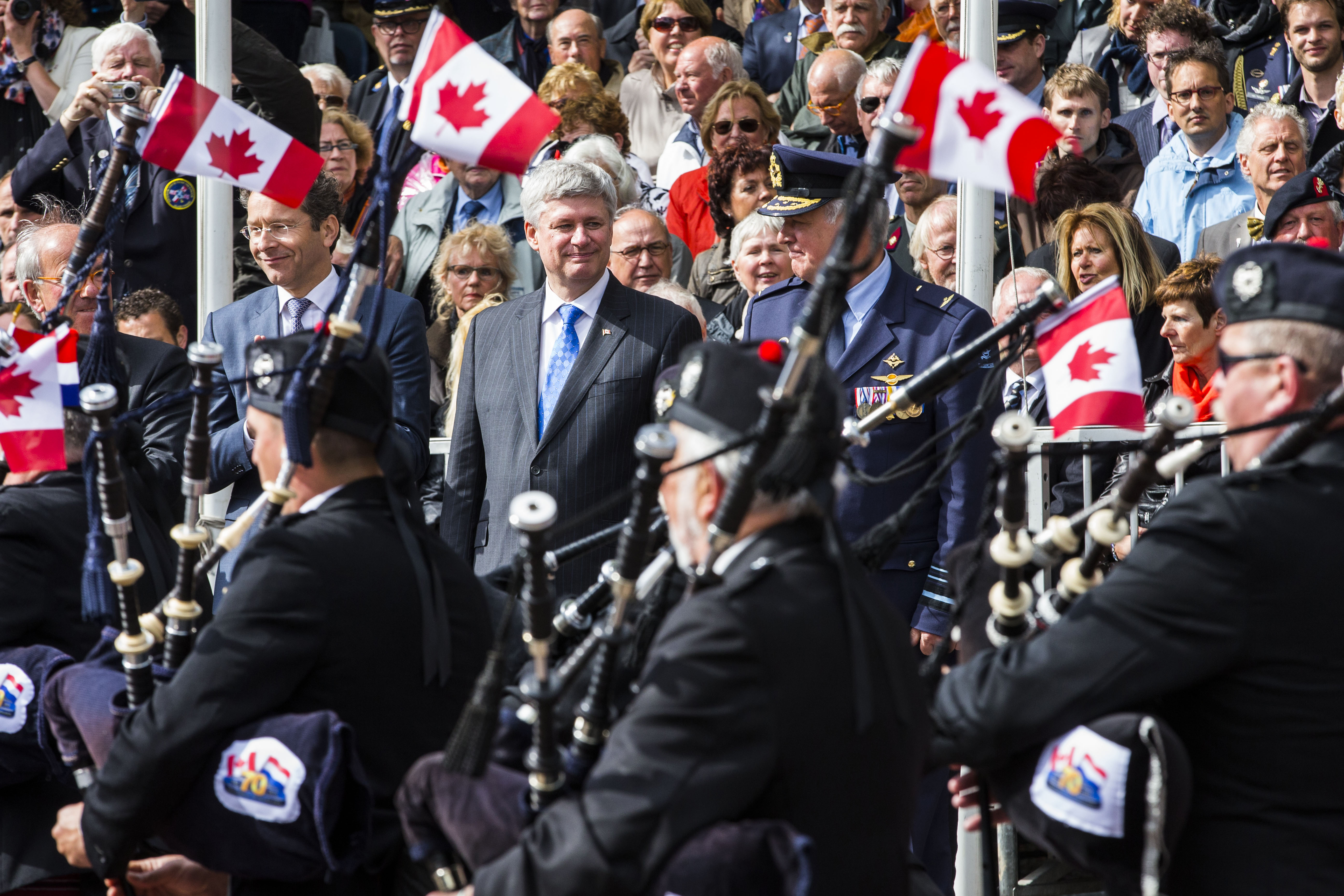 Canadian gets Dutch burial 70 years after WWII death