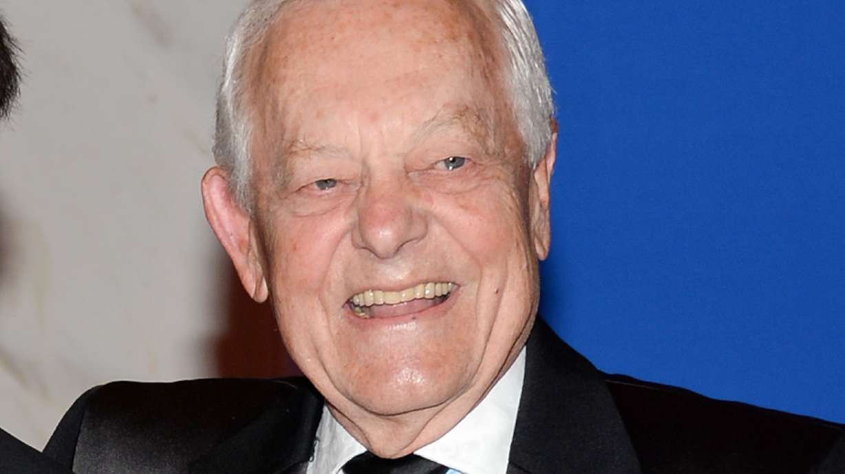 CBS' Bob Schieffer leaving 'Face the Nation' this month