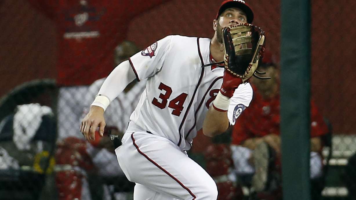 Bryce Harper hits 3 HRs in 3 ABs before grounding out