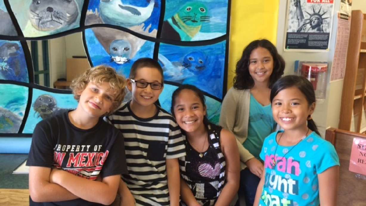 Students create mural to help endangered monk seal