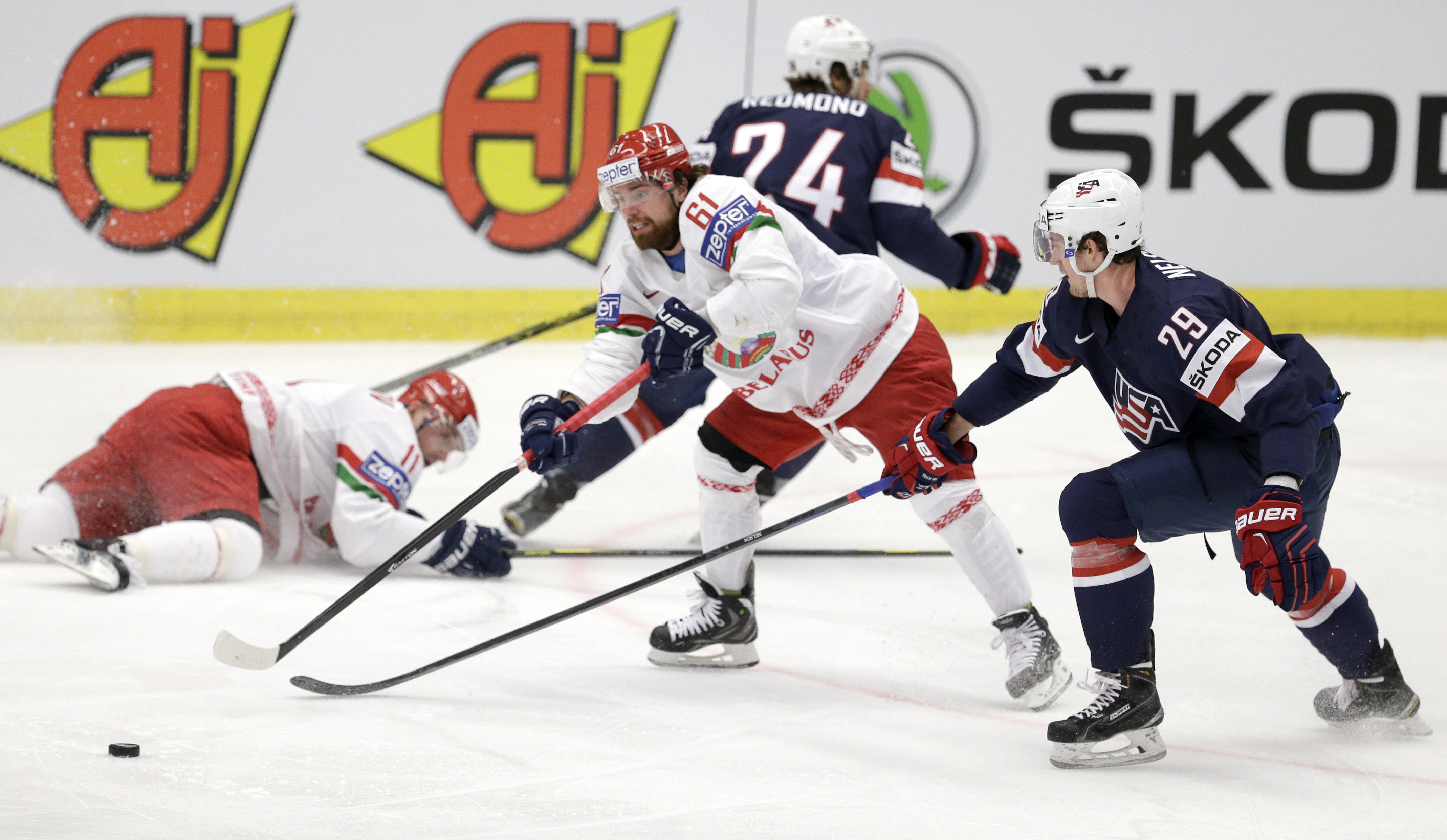 Belarus records first victory over US at ice hockey worlds