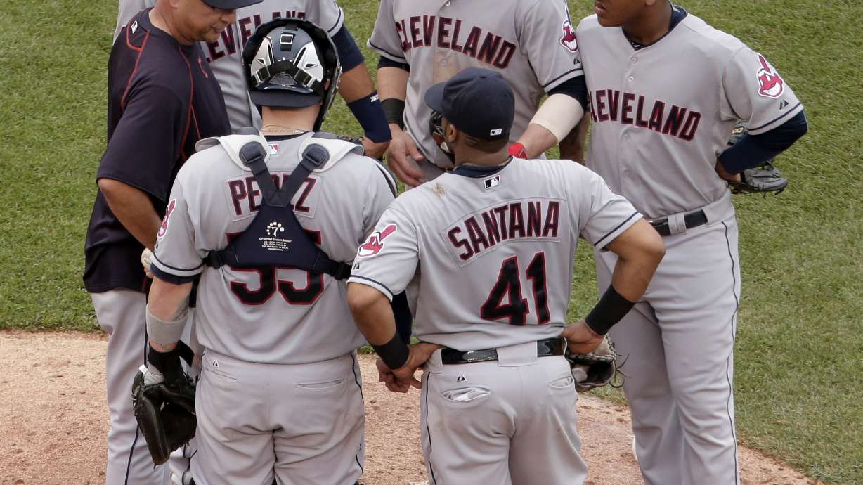 Cy Young winner Kluber winless this year, Royals top Indians
