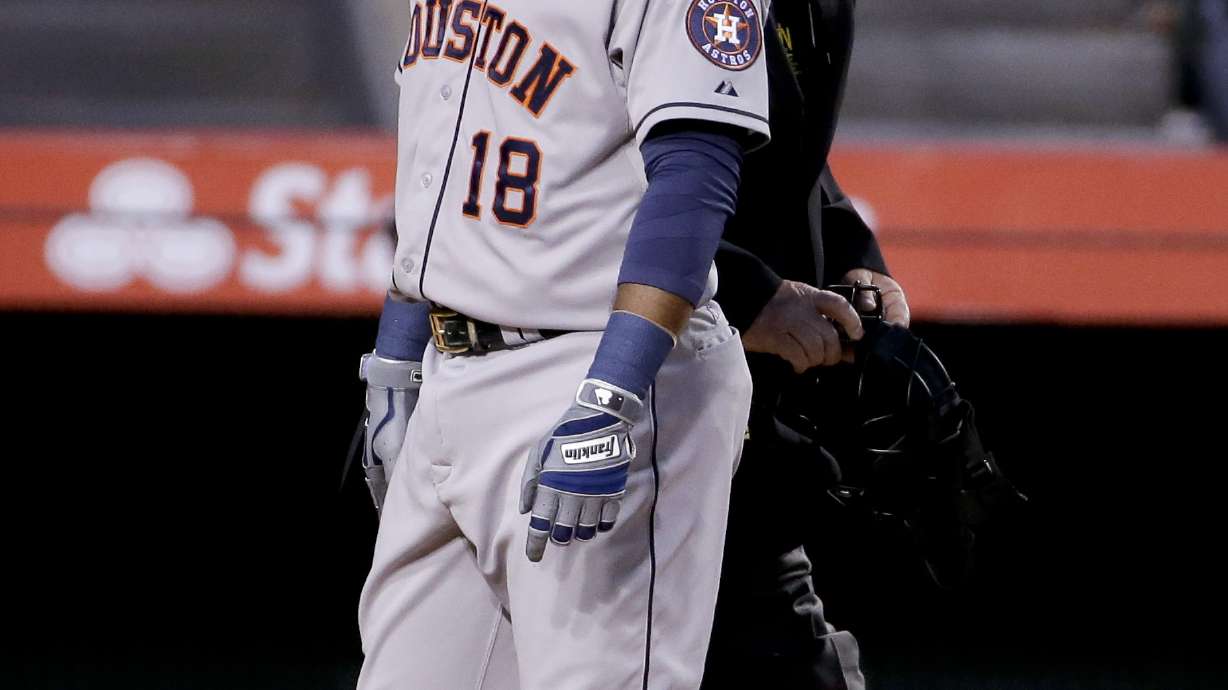 Astros rally with 3 runs in 9th to beat Angels 3-2