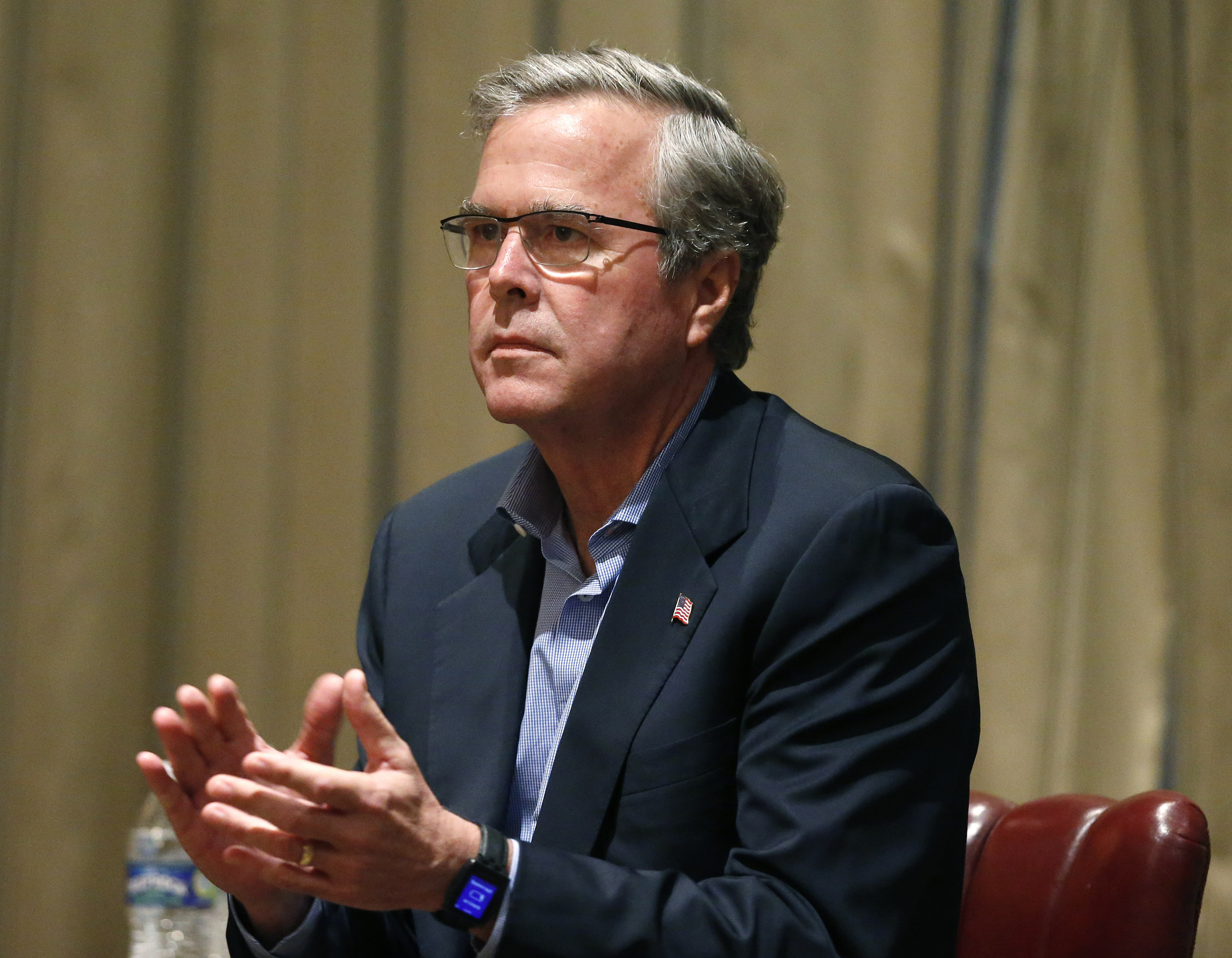 Bush, Clinton taking different tracks on potential matchup