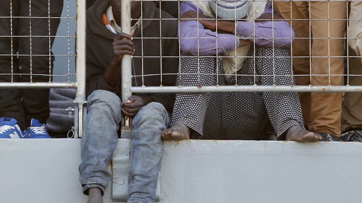 EU refugee quota scheme unravels amid national opposition