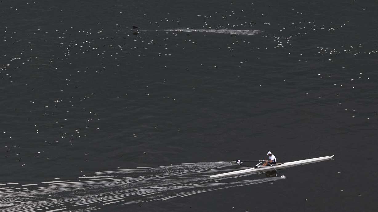 AP Interview: Pollution could delay Olympic rowing regattas
