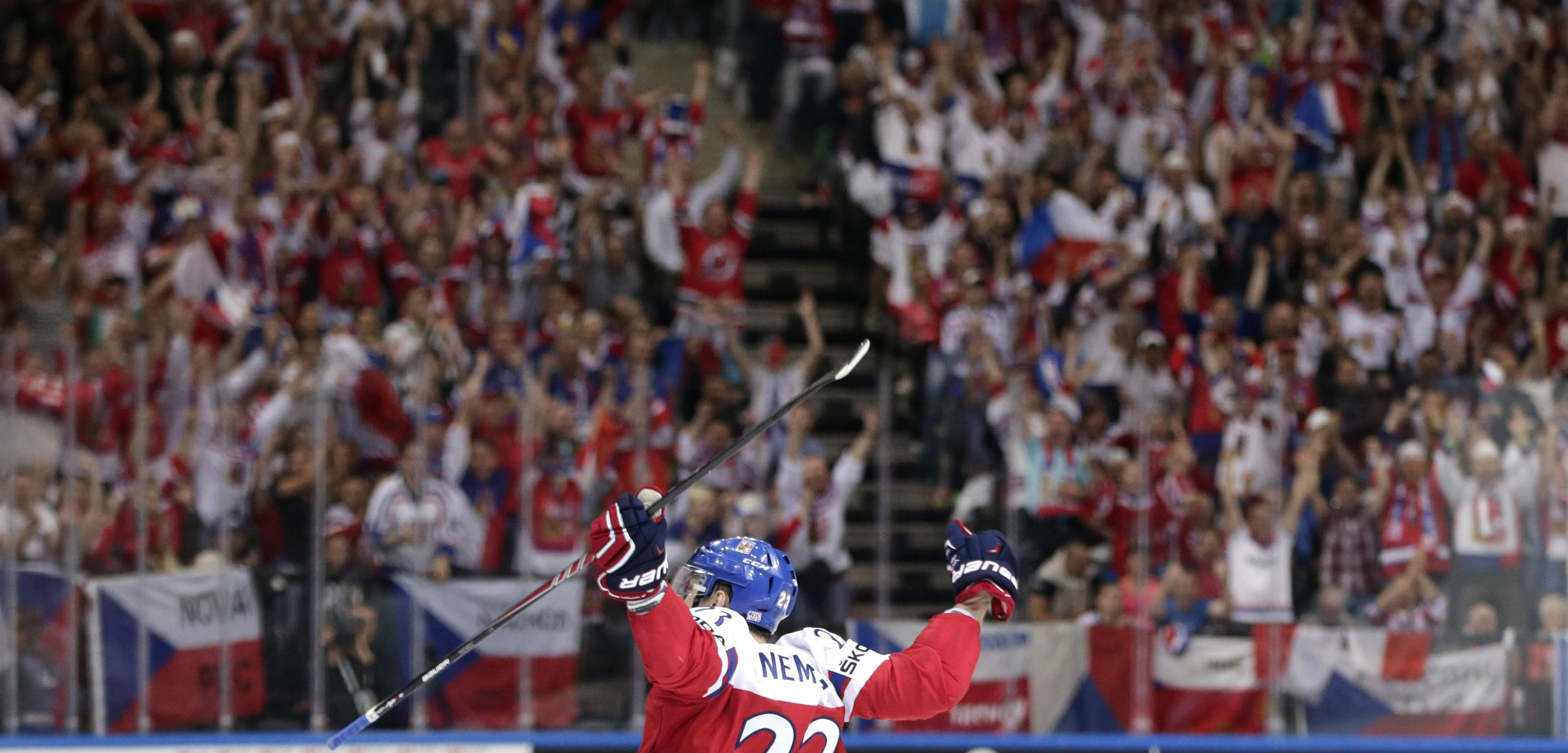 US beats Denmark, Czechs blank Austria at ice hockey worlds