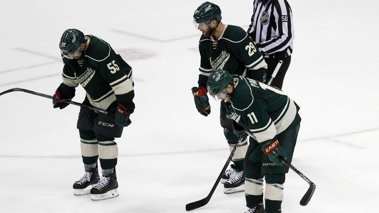 Wild again left with bad feeling in loss to Blackhawks