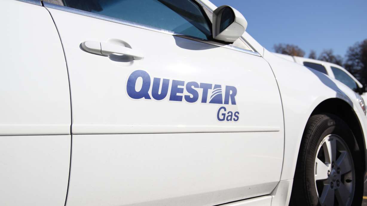 Gas leak at apartment building causes evacuation in Centerville