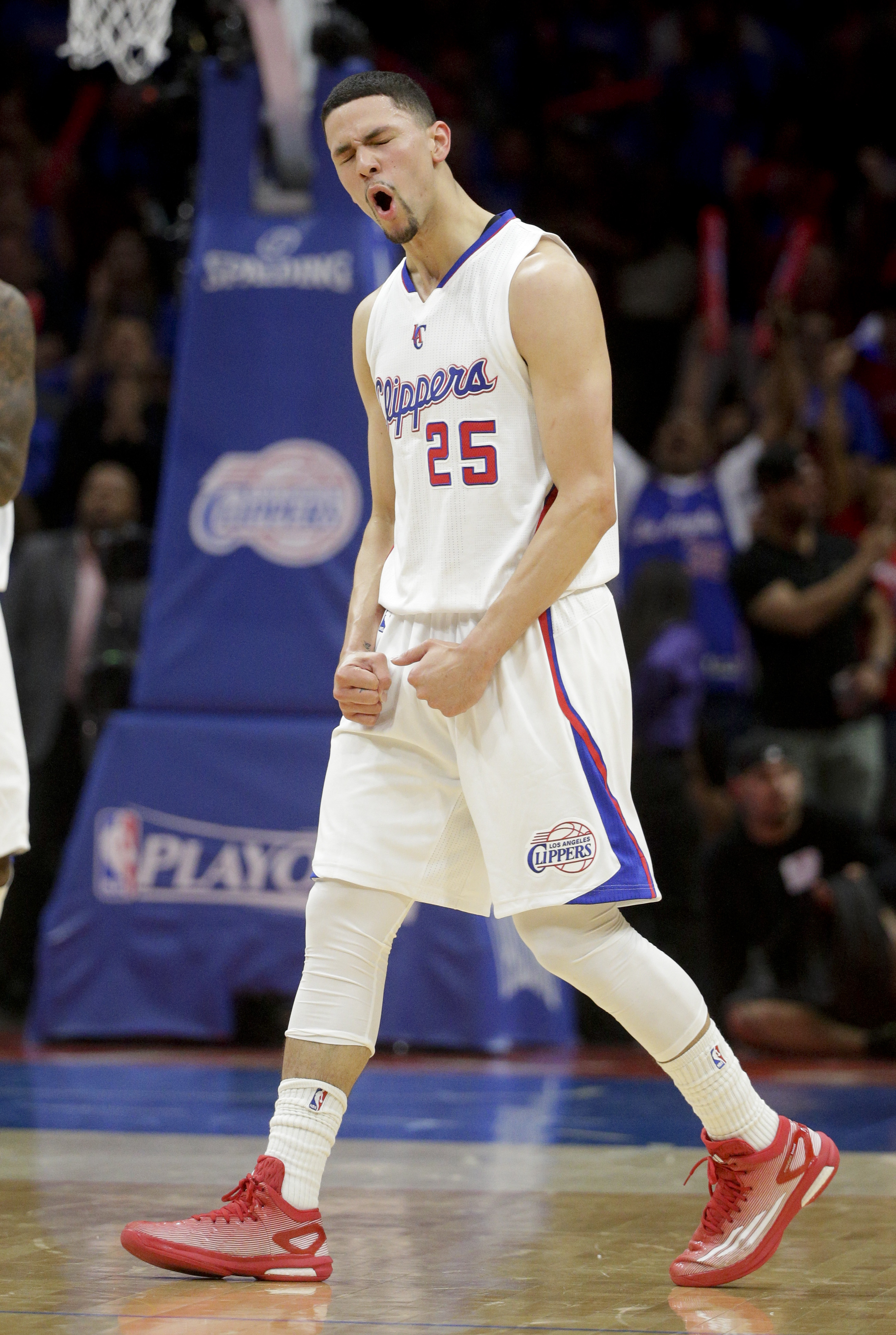 Austin Rivers propels Clippers past Rockets 124-99