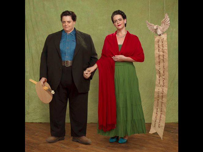 Mujer se saca fotos del antes y después luego de perder 150 libras de una forma inusual