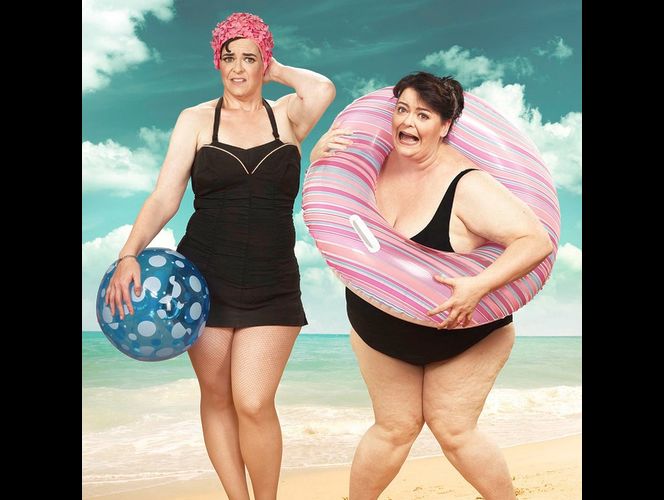 Mujer se saca fotos del antes y después luego de perder 150 libras de una forma inusual