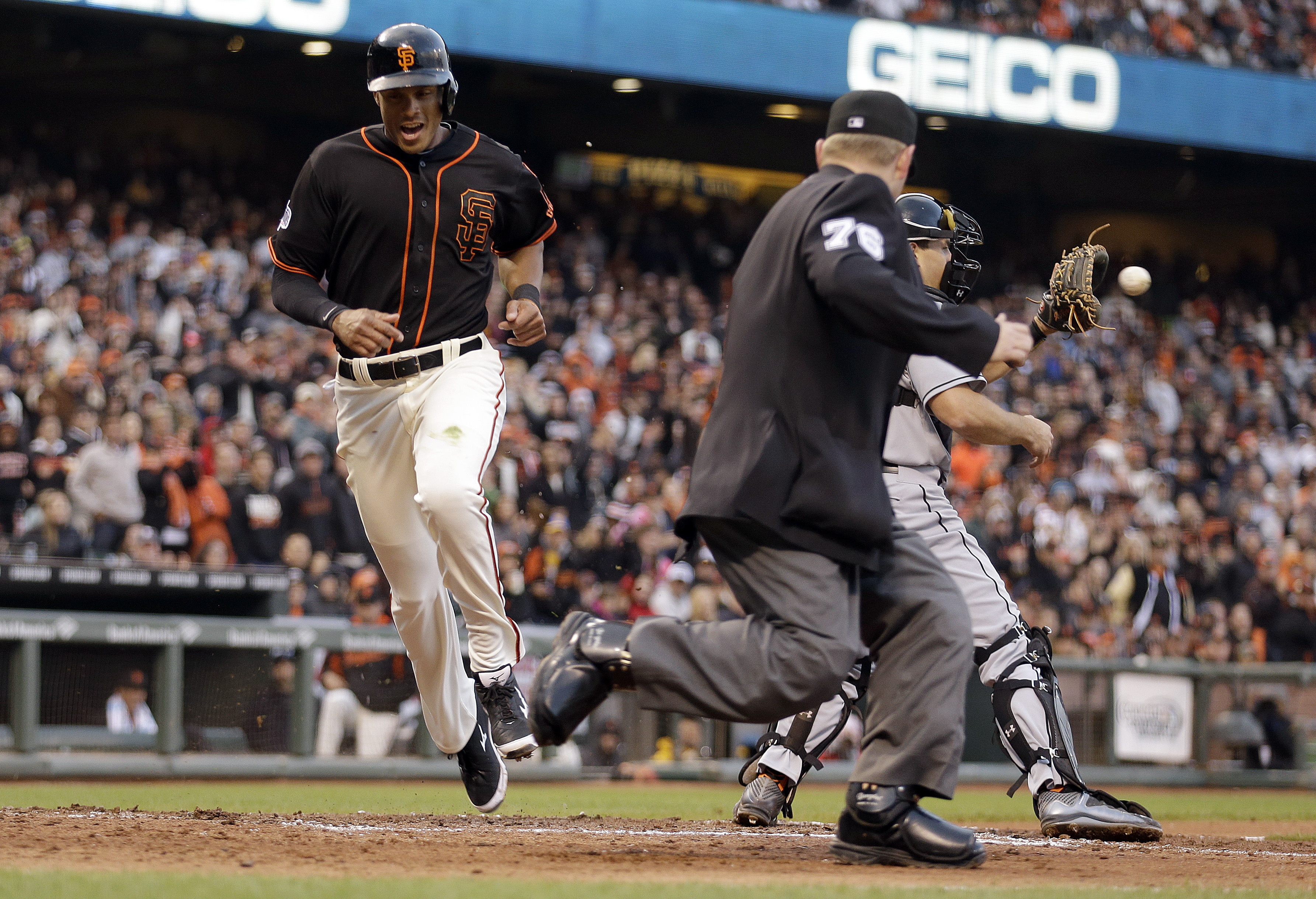 Ozuna's homer leads Marlins past Bumgarner, Giants 6-2