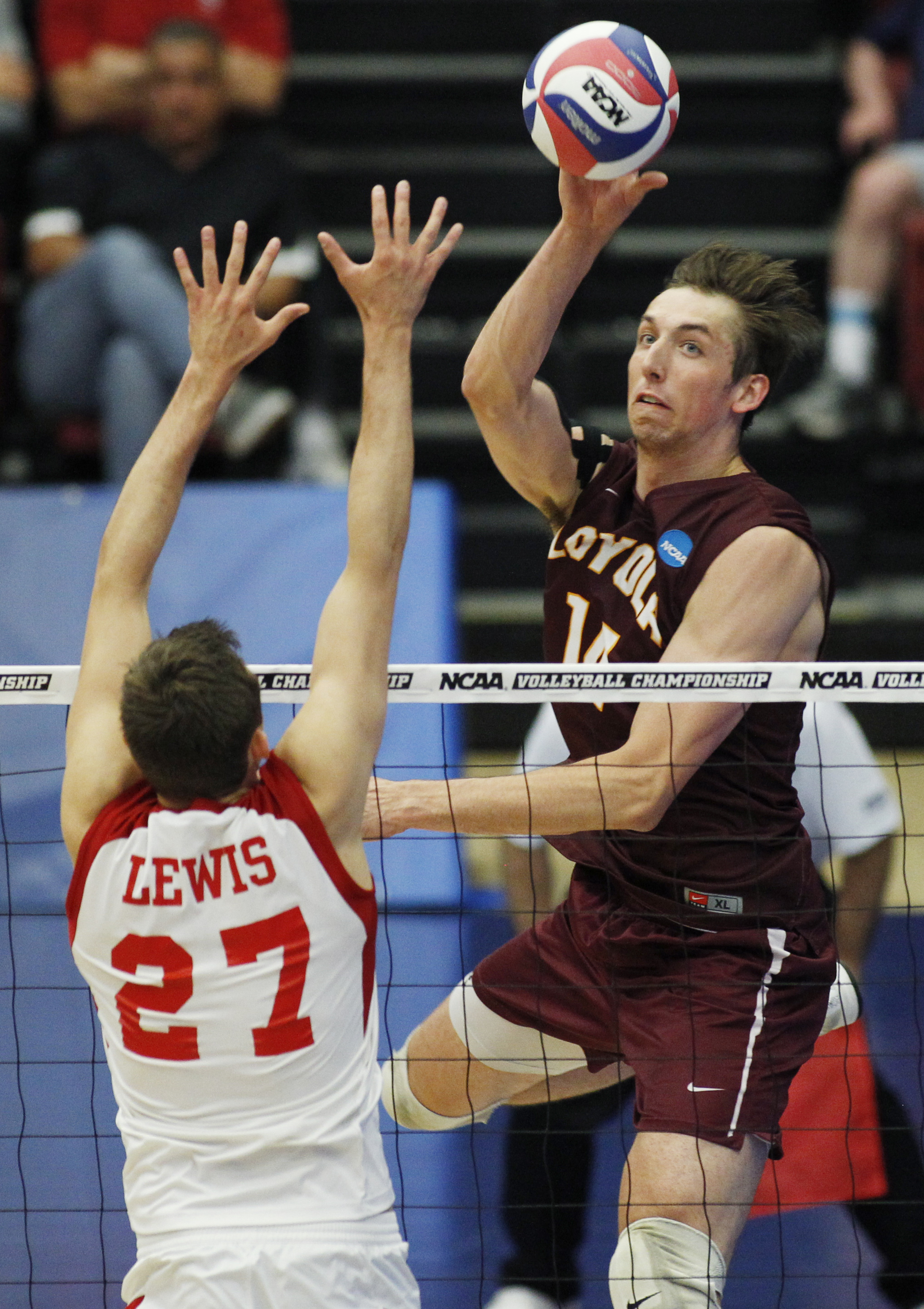 Jaeschke leads Loyola-Chicago to second straight NCAA title