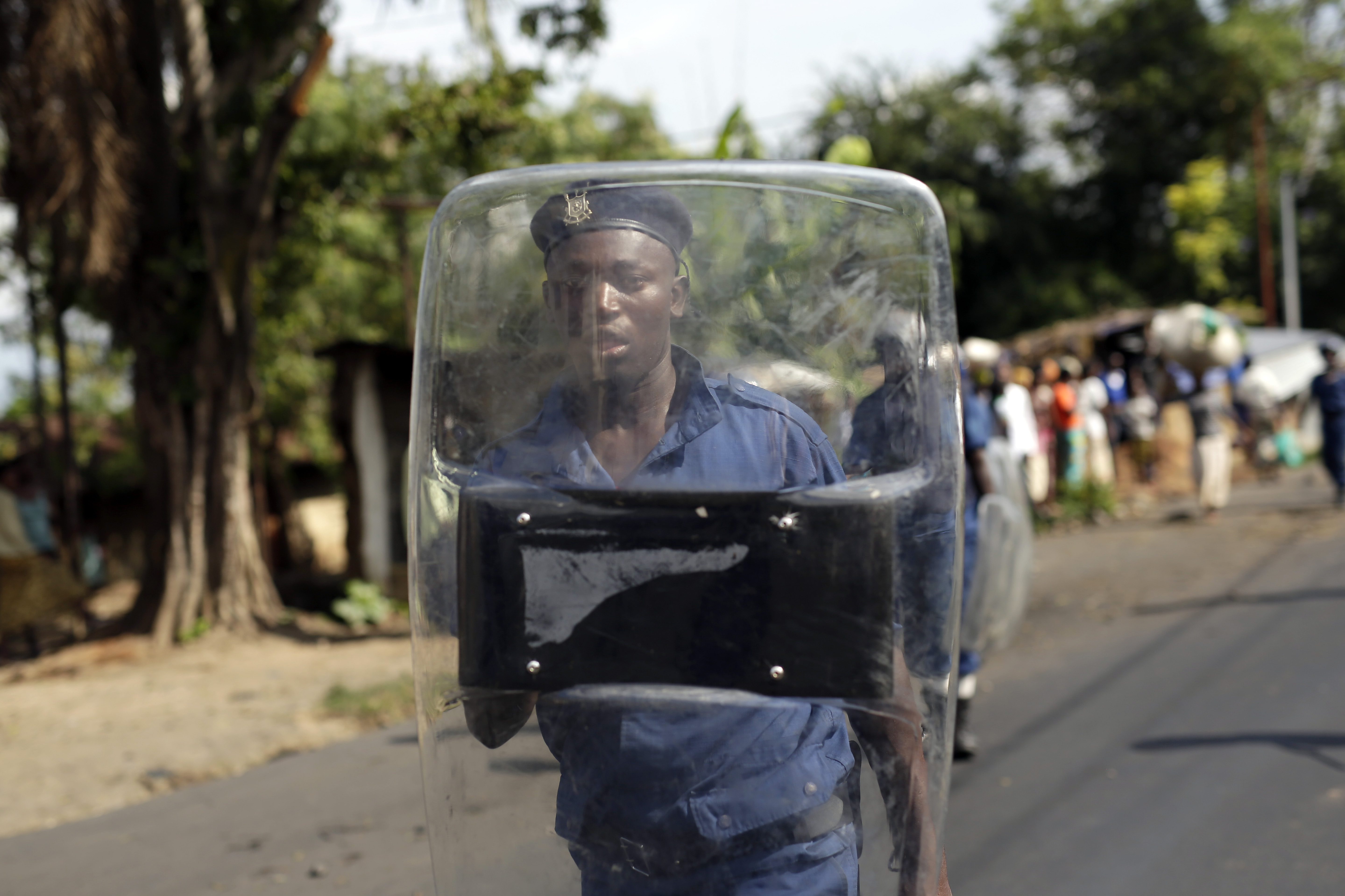 Protesters march again in Burundi's capital despite ban