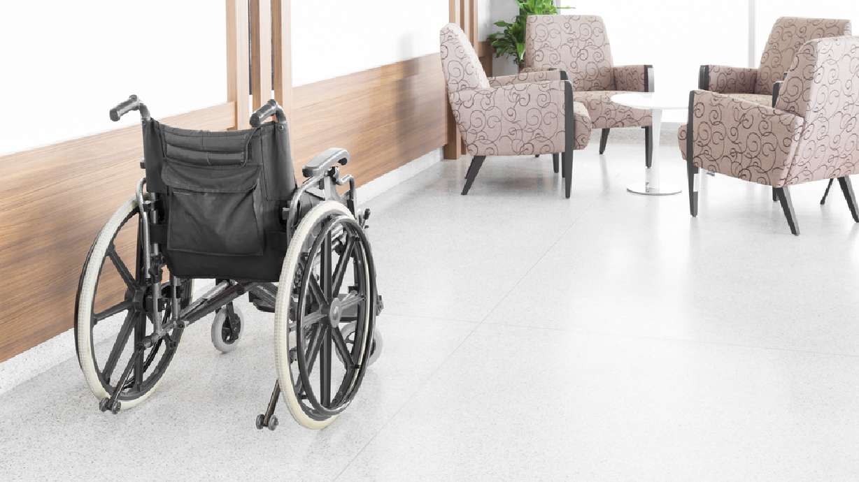 Saratoga nursing home closes, leaving residents in limbo