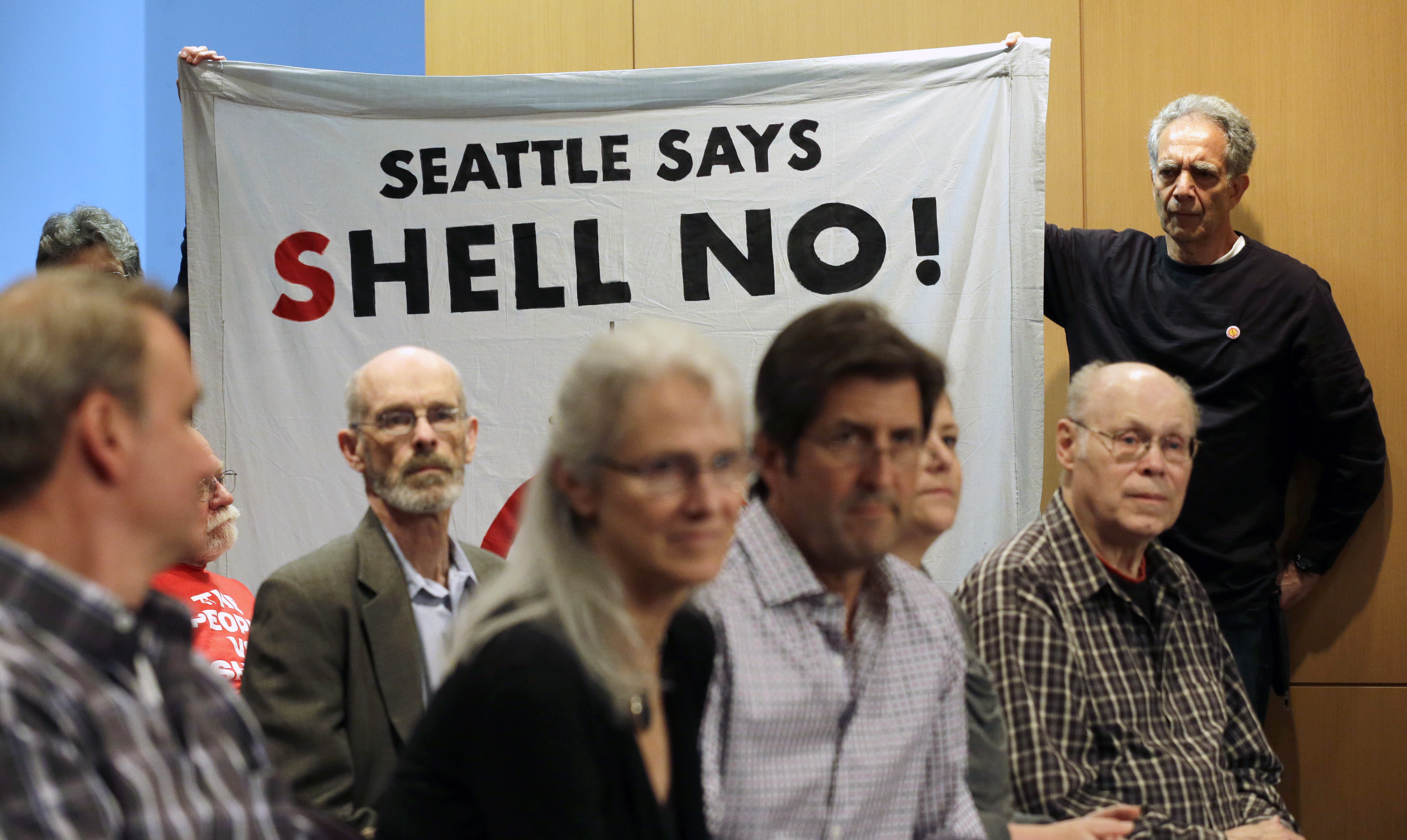 Shell: Company will bring drill rigs to Seattle terminal