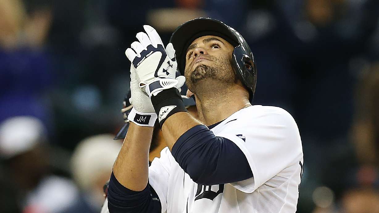 Kinsler's hit lifts Tigers over Twins 2-1 in 10 innings