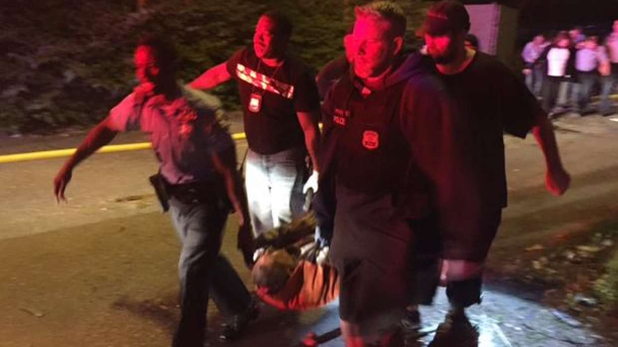 Cinco muertos en descarrilamiento de Amtrak en Filadelfia