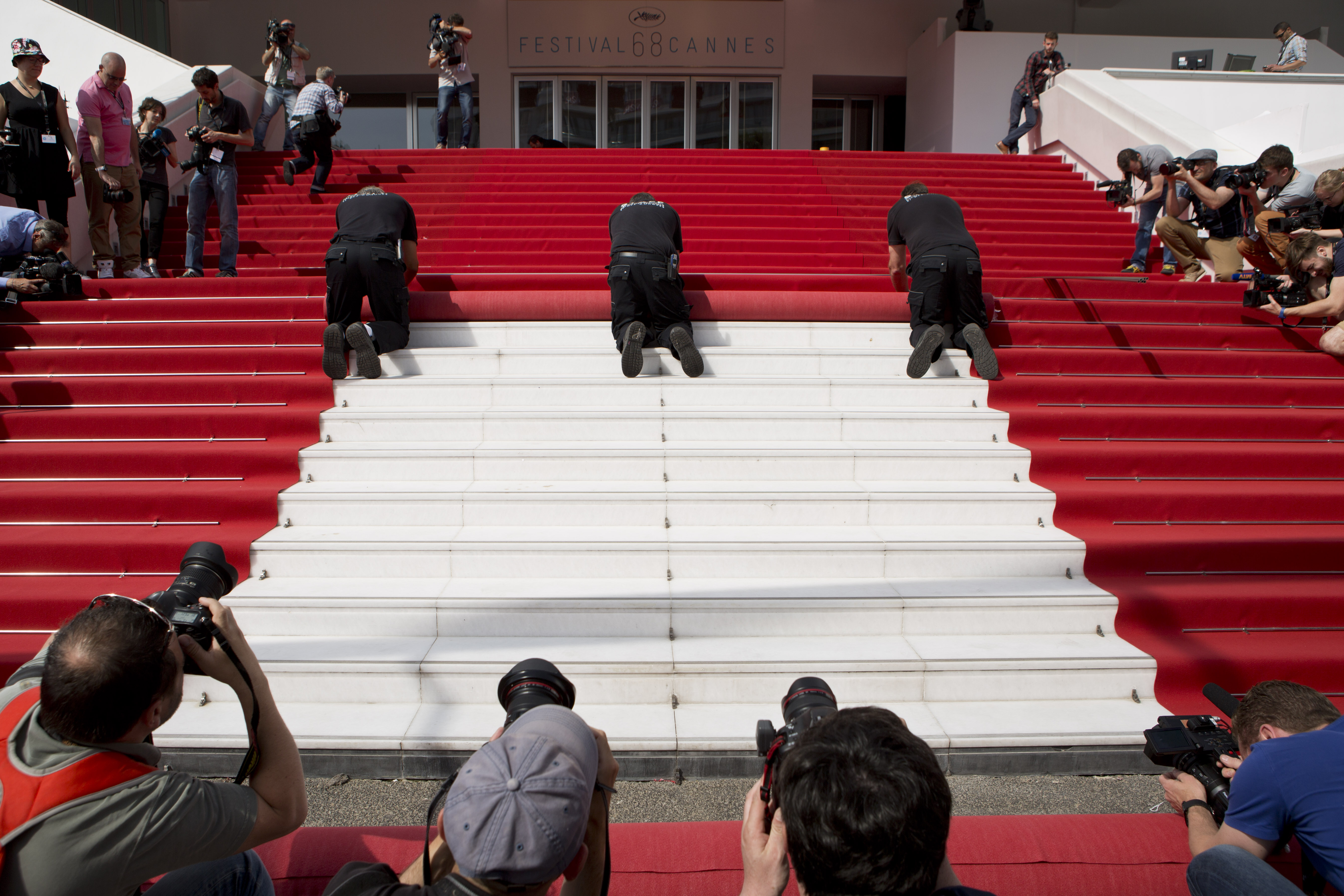Cannes kicks off with French drama, Coen brothers, ballet