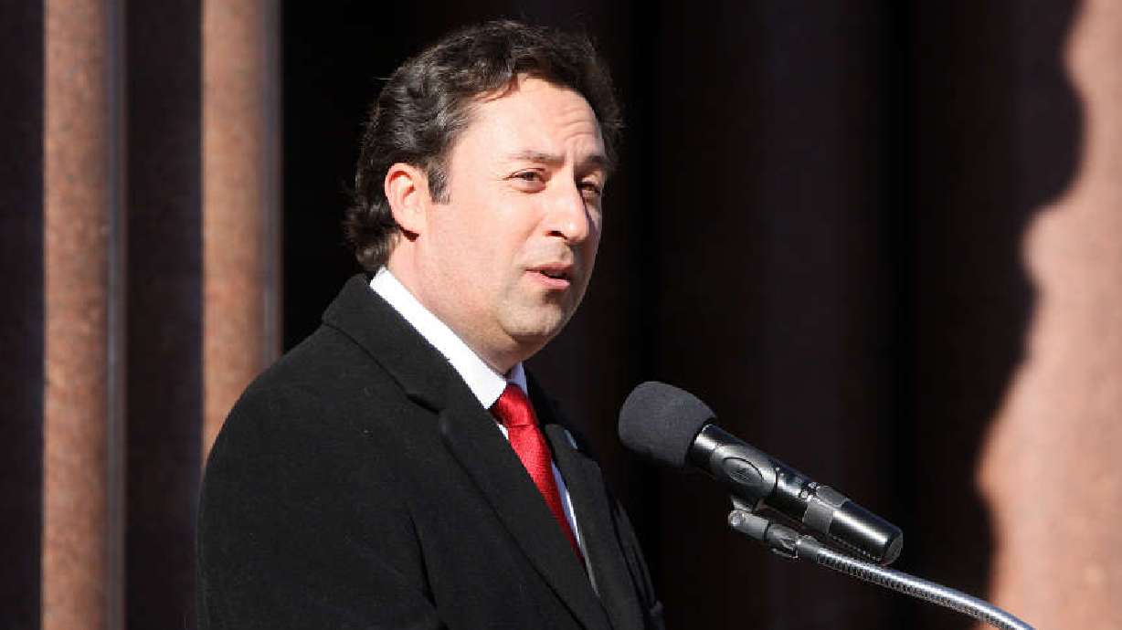 Councilman won't seek re-election, focuses on relationship with councilwoman