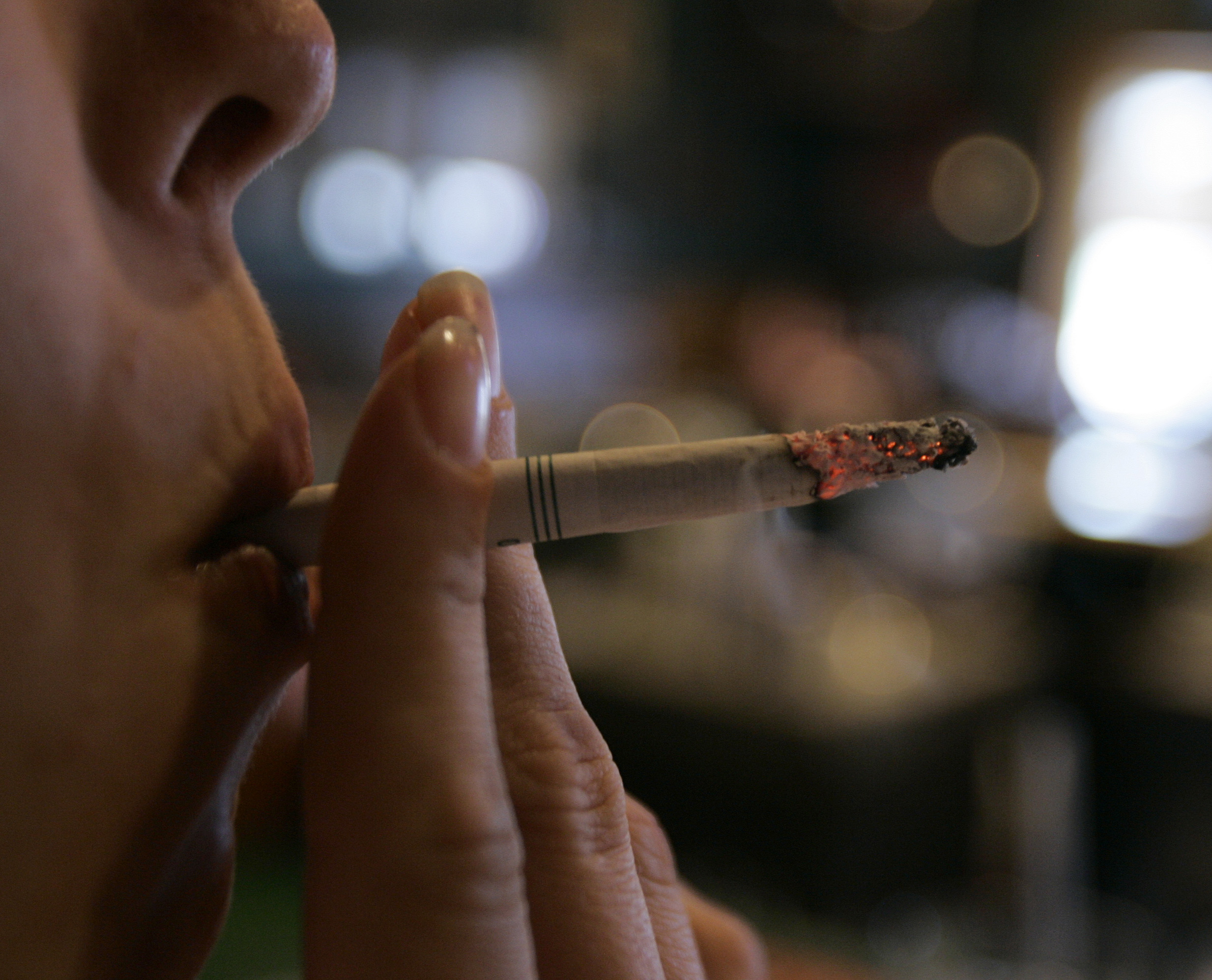 Smokers have better luck quitting when own money wagered