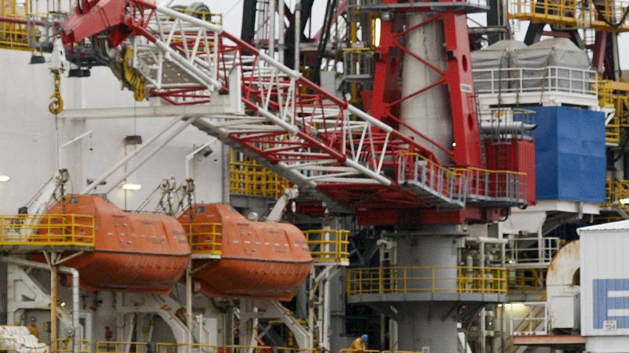 Seattle, like it or not, becomes Shell's Arctic base