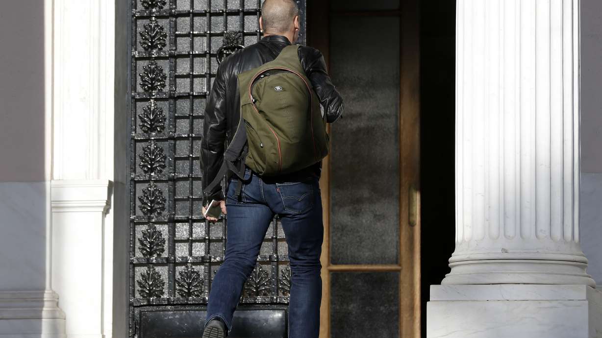 Greece rules out bailout deal that won't allow crisis exit