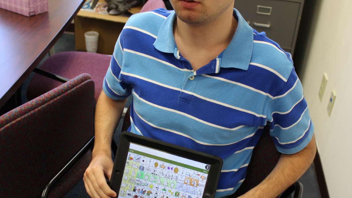 Technology breaks the silence for Fort Worth students